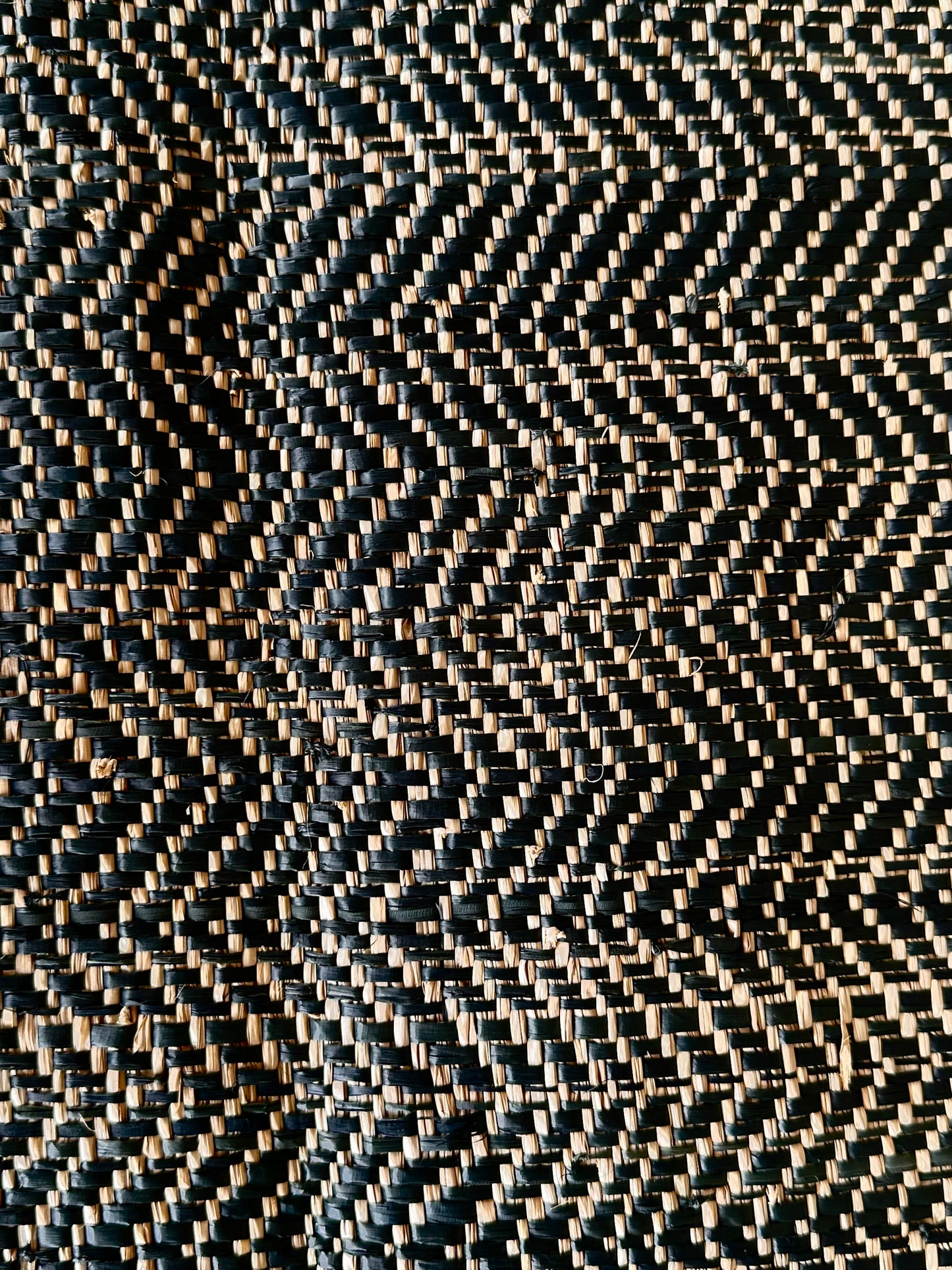 Reversible Black & White Zigzag Raffia Fabric Roll