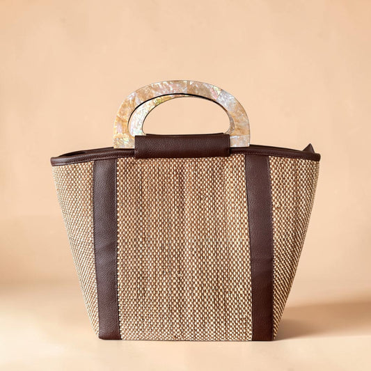 Espresso Earth Tote V1 (Brown Lip Shell)
