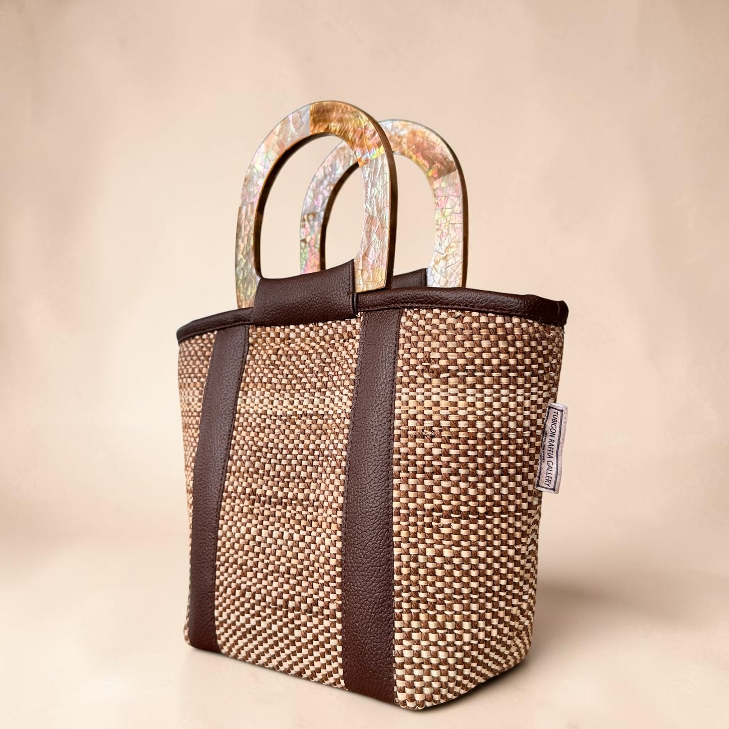 Espresso Earth Handbag (Brown Lip Shell)