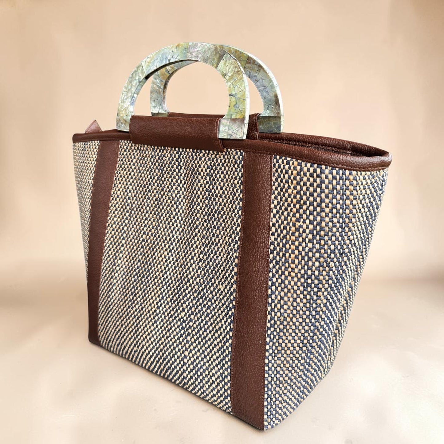 Sapphire Navy Tote (Black Lip Shell)