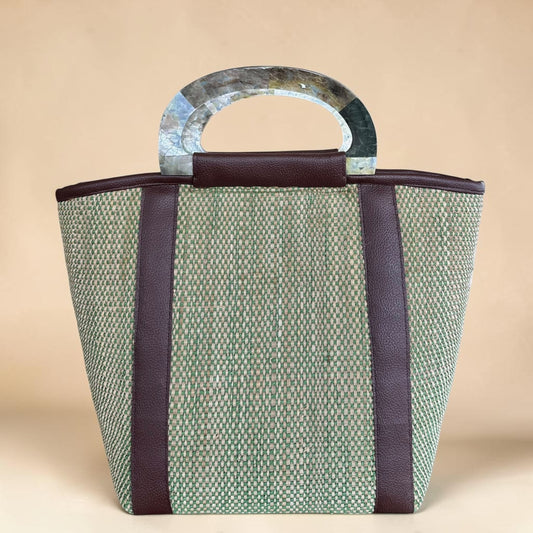 Olive Earth Raffia Tote V1 (Black Lip Shell)