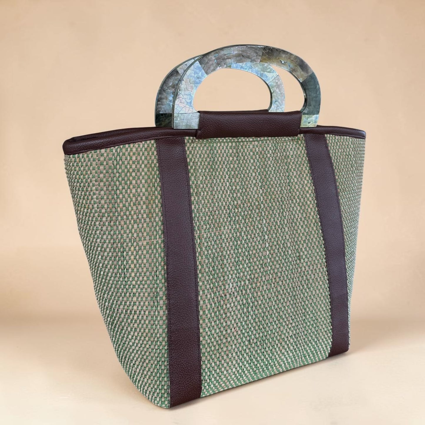 Olive Earth Tote V1 (Black Lip Shell)