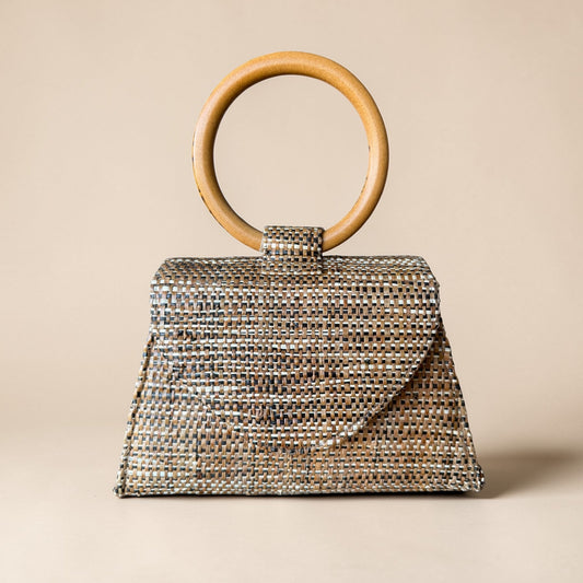 Wooden Ring Handle Raffia Clutch
