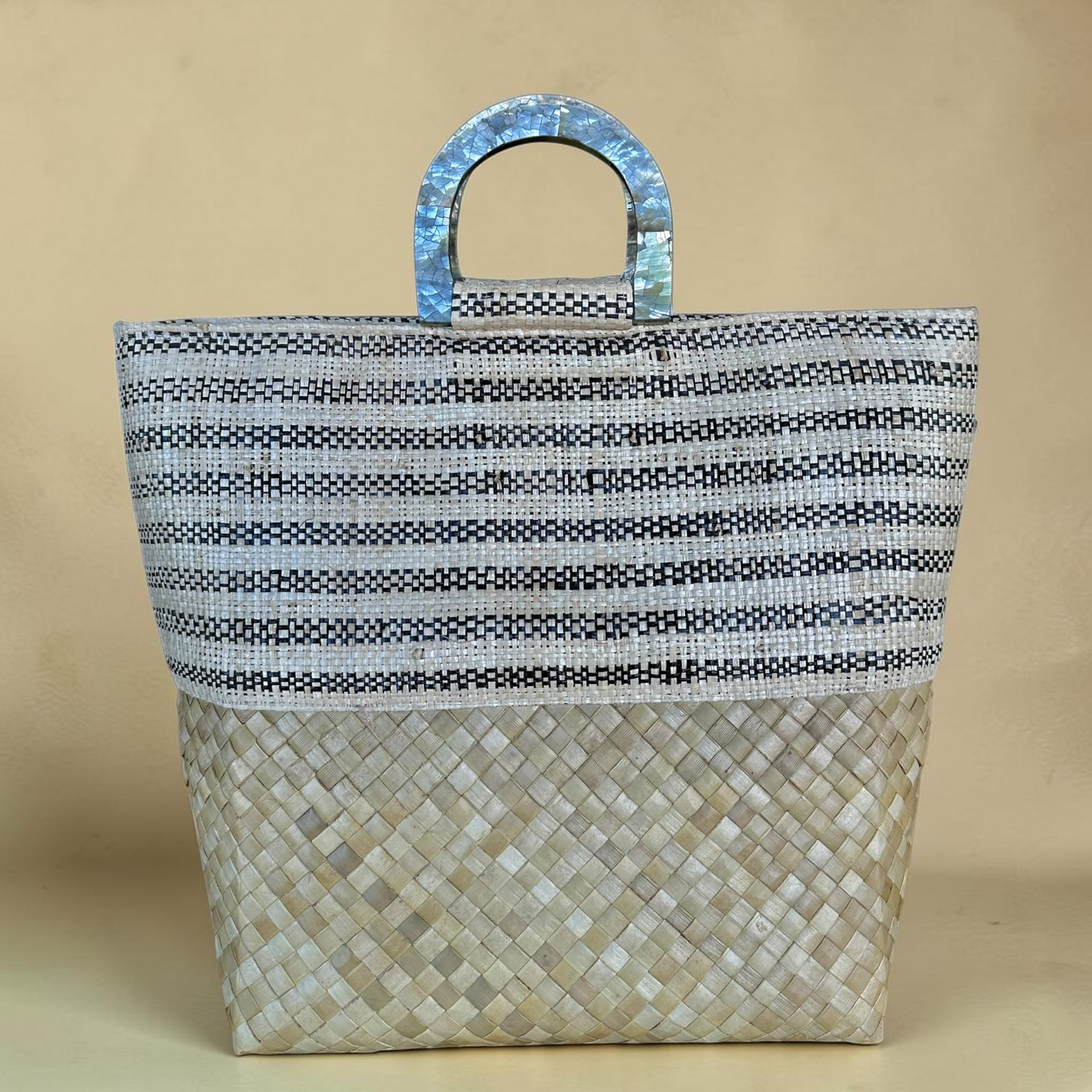 Magpie Horizon Tote